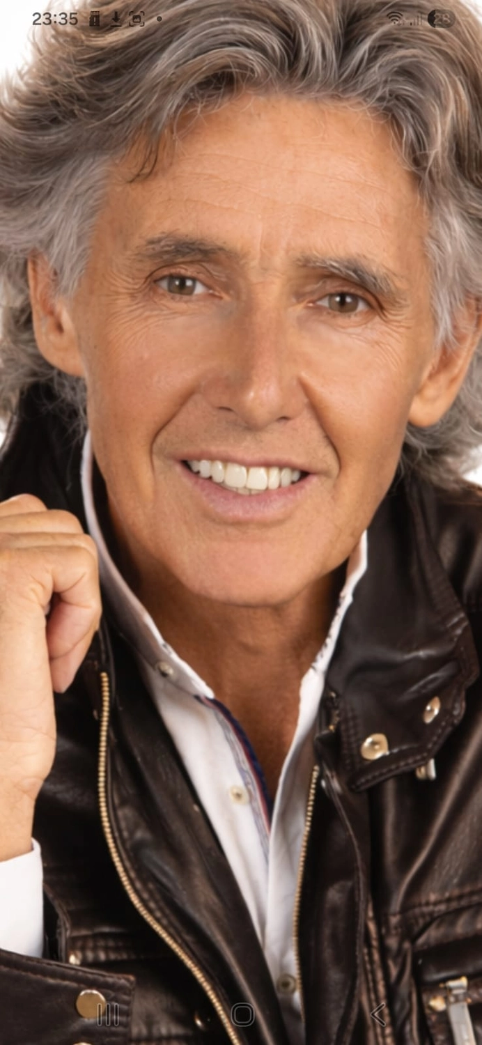 Sänger - Schlagersänger für Tanzveranstaltungen & Konzerte - Michael Kastel